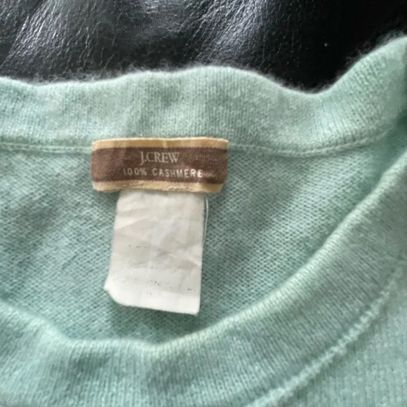 J. Crew Mint Green Cashmere Short Sleeve Tee S - Picture 3 of 10